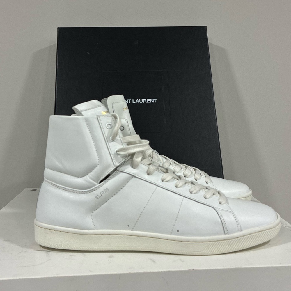 YSL Court Classic SL/01H High Top Sneakers
BRAND NEW Size 41 - Picture 3 of 12